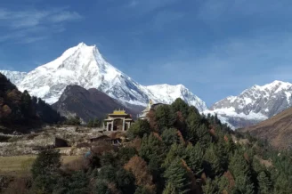 Manaslu Package Trek.
