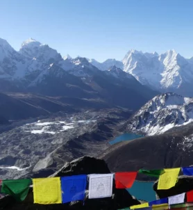 Gokyo Cho La EBC Trek 16 days.