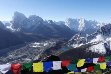 Gokyo Cho La EBC Trek 16 days.