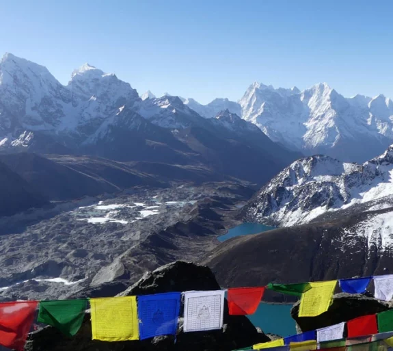 Gokyo Cho La EBC Trek 16 days.