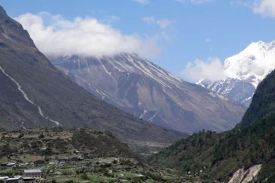 Gosaikunda Helambu Trek 8 days.
