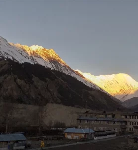 Annapurna Circuit Trek 15 days.