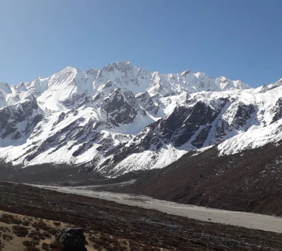 Annapurna Circuit Trek 20 days.