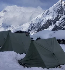Manaslu Circuit Trek 18 days.