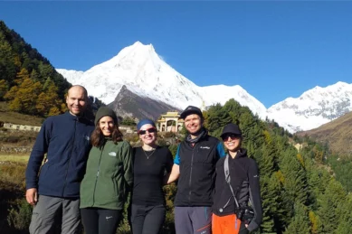 Manaslu Trek 19 days.