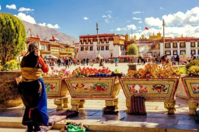 Tibet Budget Tour.