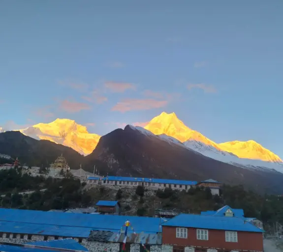 Manaslu Circuit Trekking 13 days.